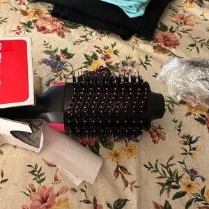 Revlon One-Step Volumizer Enhanced 1.0 Hairdryer and Hot Air Brush